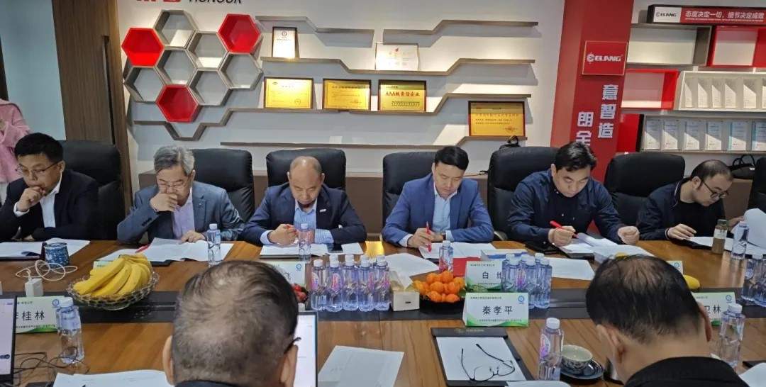 江蘇壓協(xié)梅開二度，團(tuán)標(biāo)《一般用變頻噴水單螺桿空氣壓縮機(jī)》再研討(附征求意見稿)(圖3)