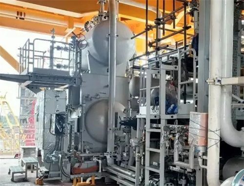 杰瑞天然氣研發(fā)生產(chǎn)十臺(tái)海上平臺(tái)壓縮機(jī)組順利通過(guò)工廠驗(yàn)收試驗(yàn)_(圖1)