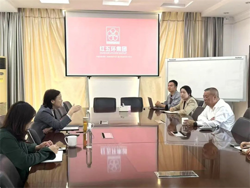 紅五環(huán)集團董事長蘇永強親自接待(圖1)