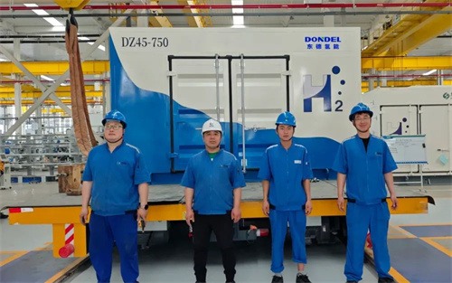 東德氫能自主研發(fā)隔膜壓縮機組啟動至內(nèi)蒙古鄂爾多斯(圖2)