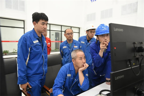 染料廠35萬噸/年苯酚丙酮裝置空氣壓縮機試運行成功(圖4)