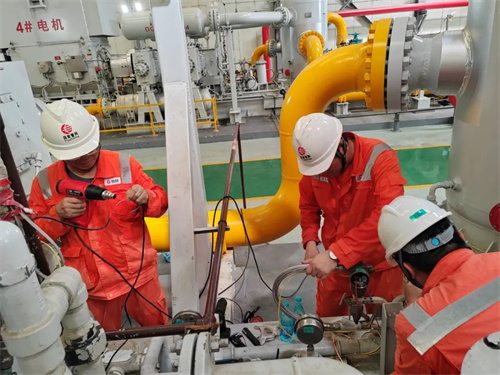 元壩作業(yè)區(qū)5臺(tái)往復(fù)式壓縮機(jī)組完成24K深度中修維護(hù)(圖1)